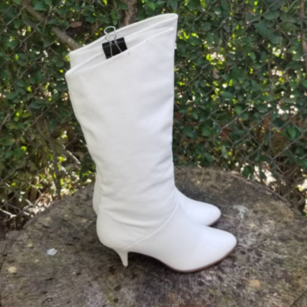 Nine West White Mid-Calf Boots 5 - Picture 2 of 6